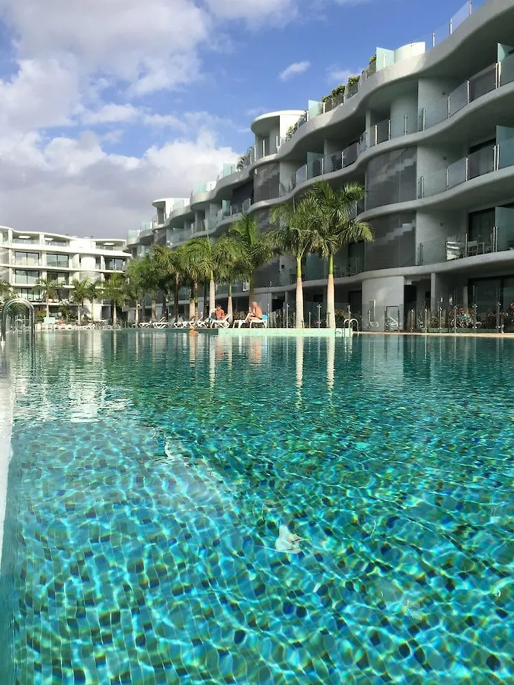 Aqua Luxury Suites Los Cristianos Tenerife Island 3*,  Spanien